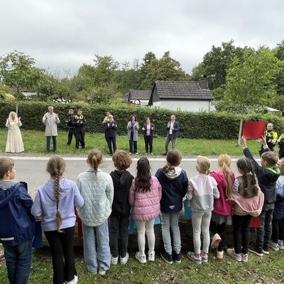 Bild vergrößern: 1 EMW Elisabethschule 2