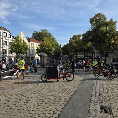 Bild vergrößern: 8 Lastenradparade