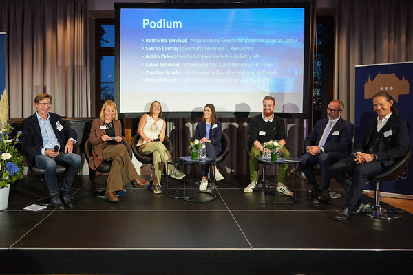 SchlossgespKI_05112025-02193