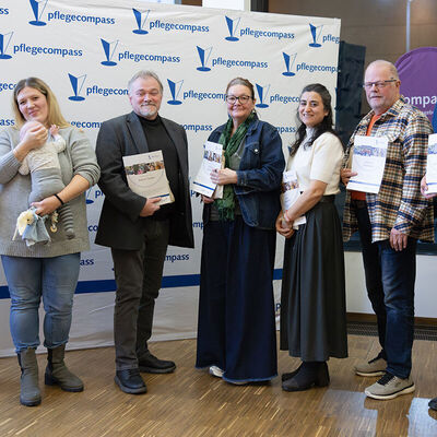 Bild vergr&ouml;&szlig;ern: Bild-(3)-Foto-Pflegecompass-