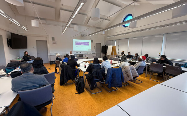 02-25-Masterstudenten-Gefahrenabwehrzentrum