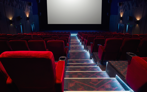 Adobe-Firefly-Symbolbild-Kinosaal