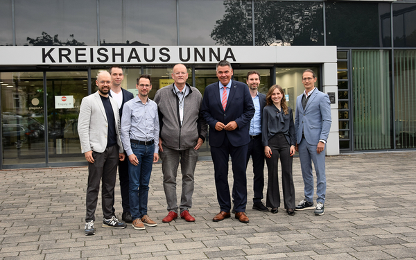 Start-Vorstudie-Lehrfabrik-Wasserstoff-&-Smart-Grid---Foto-WFG-Anita-Lehrke_presse