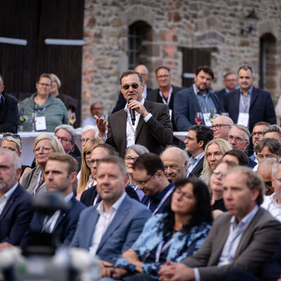 Bild vergr&ouml;&szlig;ern: 2026-09-15_Wirtschaftsempfang_KreisUnna_137