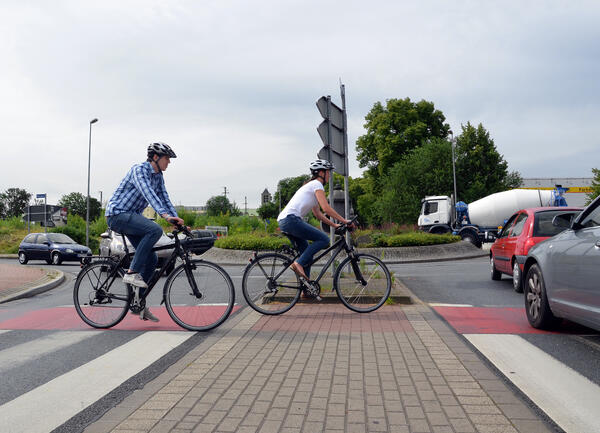 07-27 Serie Radverkehrsregeln - Teil 3 - Kreisverkehr - Foto B. Kalle - Kreis Unna