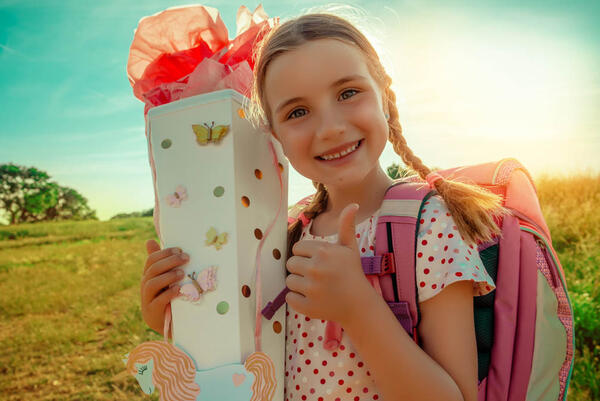 einschulung mit zuckertüte macht kind spaß