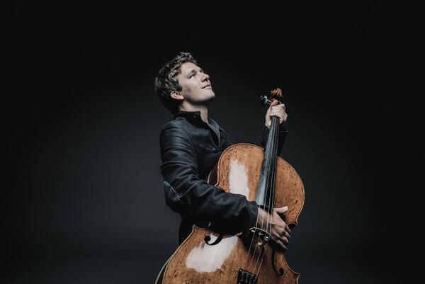 Maximilian Hornung
Photo: Marco Borggreve