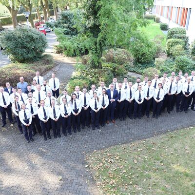 Tatkräftige Unterstützung neuer Kolleginnen und Kollegen