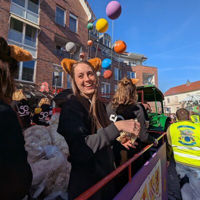 Bild vergrößern: 03-03 Werne Karneval (2) Foto Max Rolke Kreis Unna